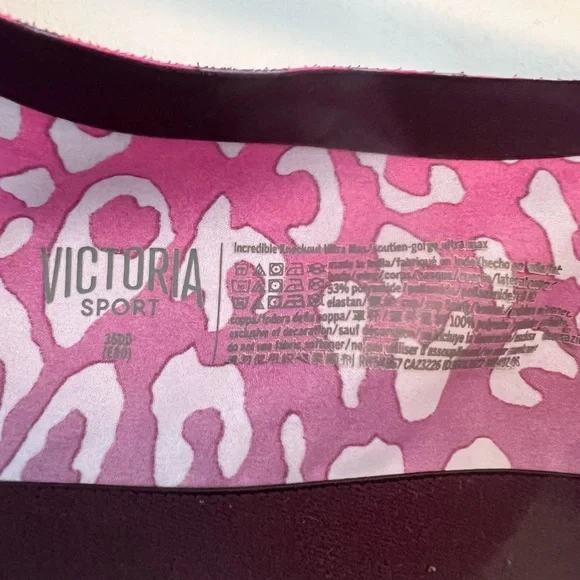 Victoria Secret Knockout Front-Closure Sports Bra - Picture 4 of 4